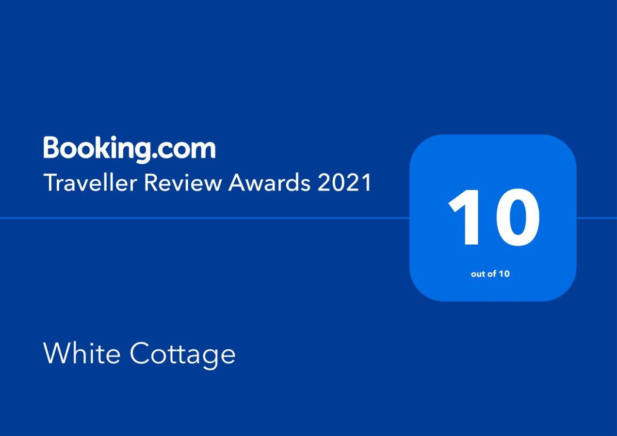 White Cottage Heritage House Чизичі Екстер'єр фото