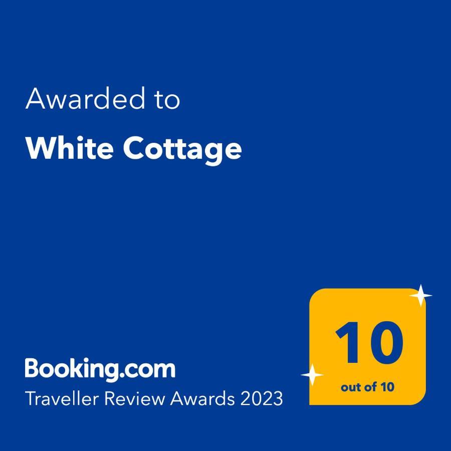White Cottage Heritage House Чизичі Екстер'єр фото