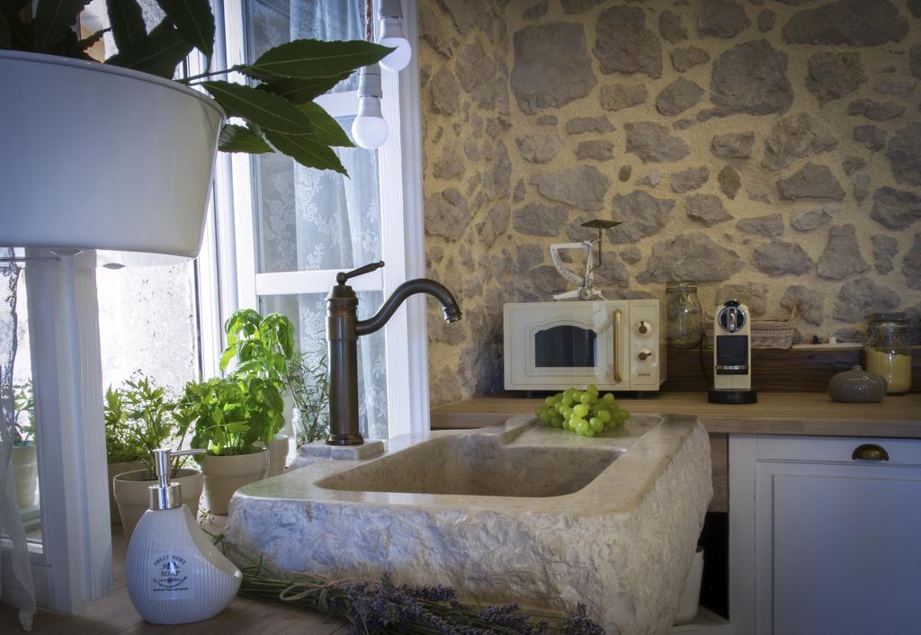 White Cottage Heritage House Чизичі Екстер'єр фото