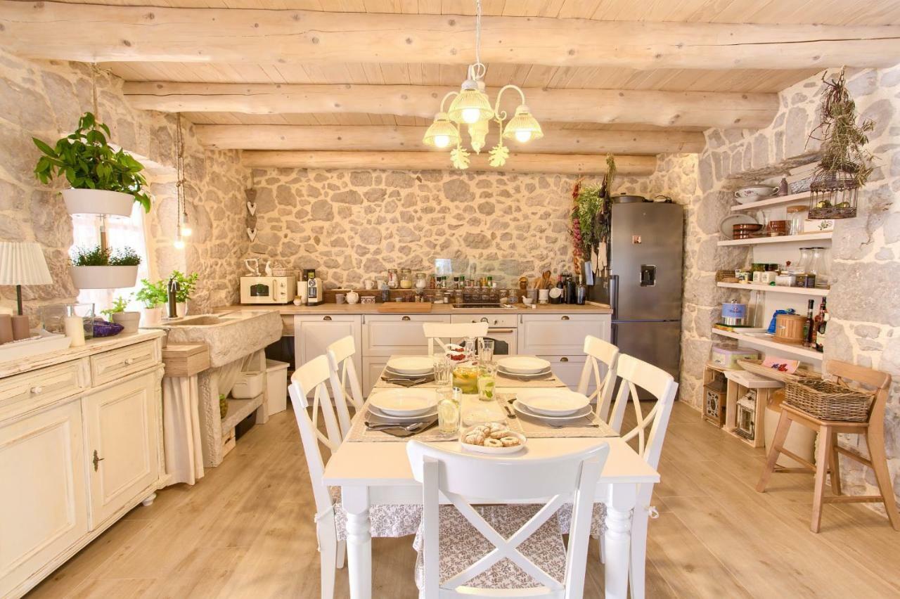 White Cottage Heritage House Чизичі Екстер'єр фото