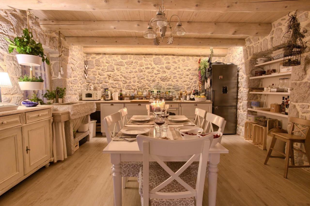 White Cottage Heritage House Чизичі Екстер'єр фото