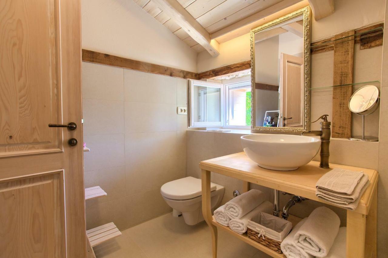 White Cottage Heritage House Чизичі Екстер'єр фото
